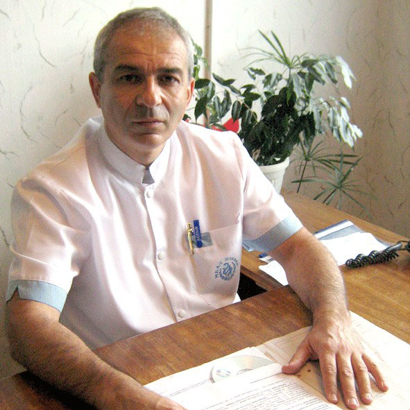 Д-р Стефан Мирчев